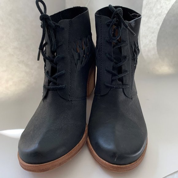 Modern Vintage Black Shoe Boots. 8M - Picture 2 of 7